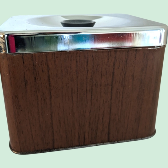 Vintage Coffee and Tea Tins Storage containers faux wood pattern & steel x2 - Picture 6 of 6